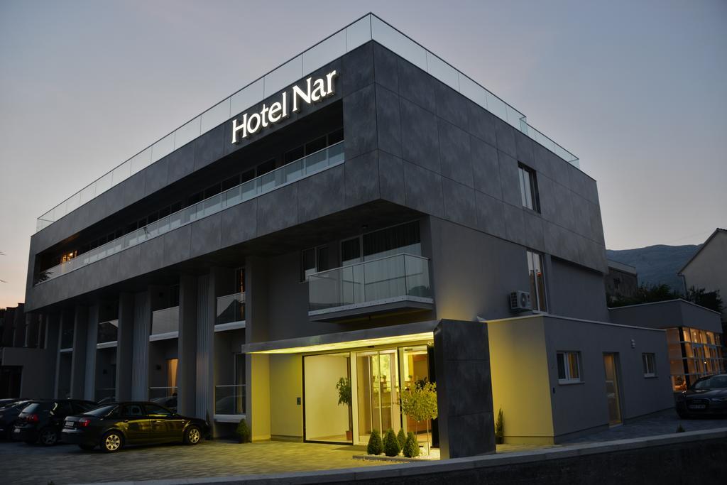 Hotel Nar トレビニエ エクステリア 写真